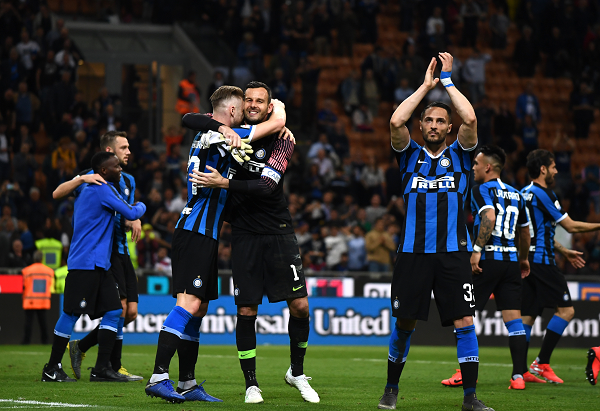 佩莱格里尼：我们正走在正确的道路上；现在我的身体状况很好（佩莱格里尼：球队正朝着正确方向前进，我目前的身体状态良好）